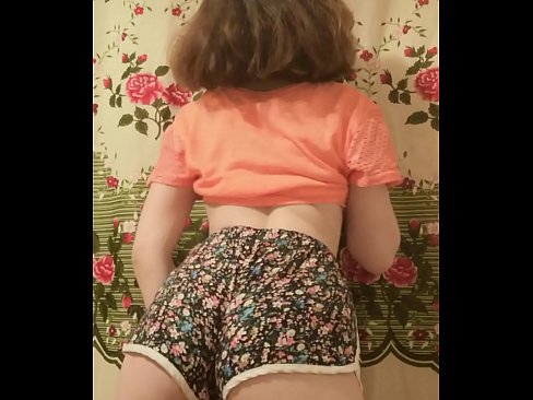 ❤️ Сексуалдуу жаш наристе камерада шорты чечип жатат ❤️ Силиктөө видео боюнча порно ky.123sex.ru ❌️
