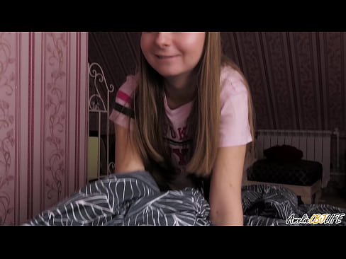 ❤️ Blondie анын BFF анын терең соруп жана анын оозуна сперма алат ❤️ Силиктөө видео  боюнча порно ky.123sex.ru ❌️